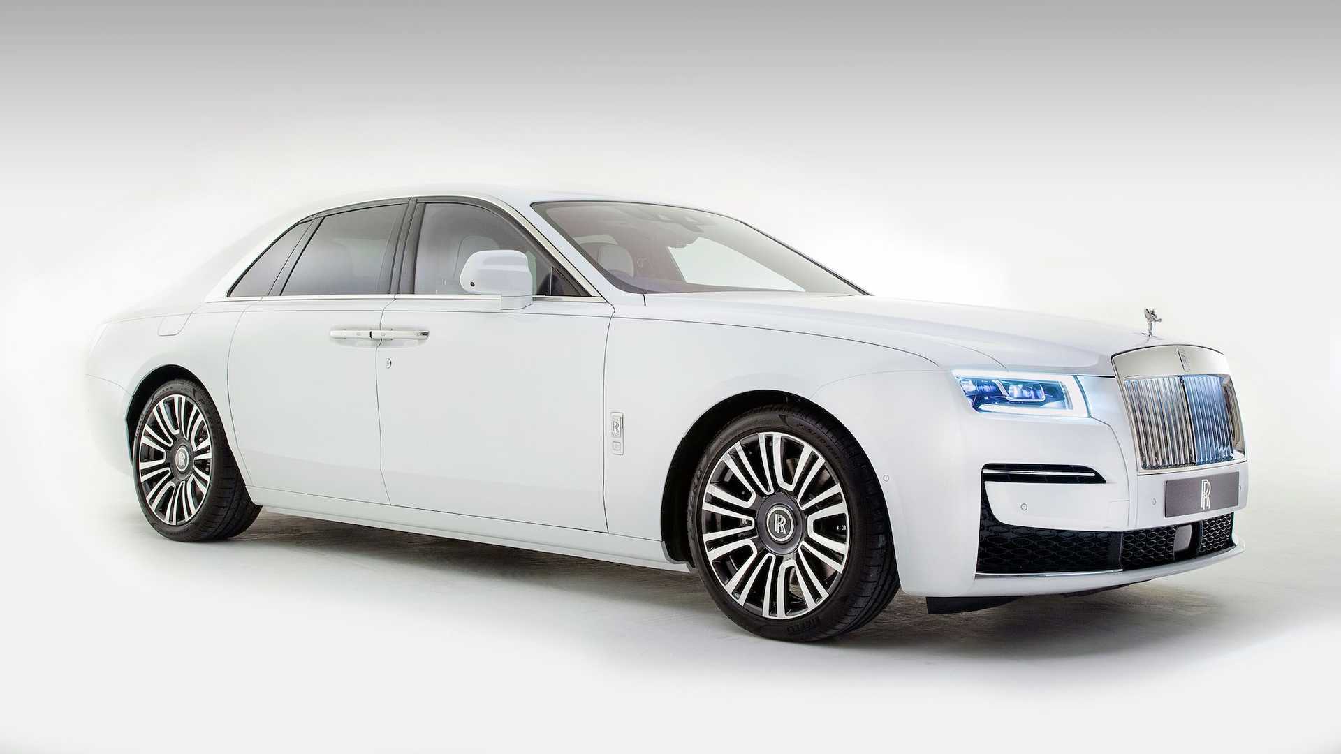 Rolls royce ghost описание